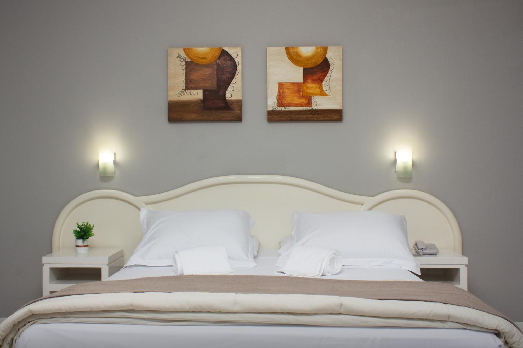 Hotel Cavera Алегрети Экстерьер фото