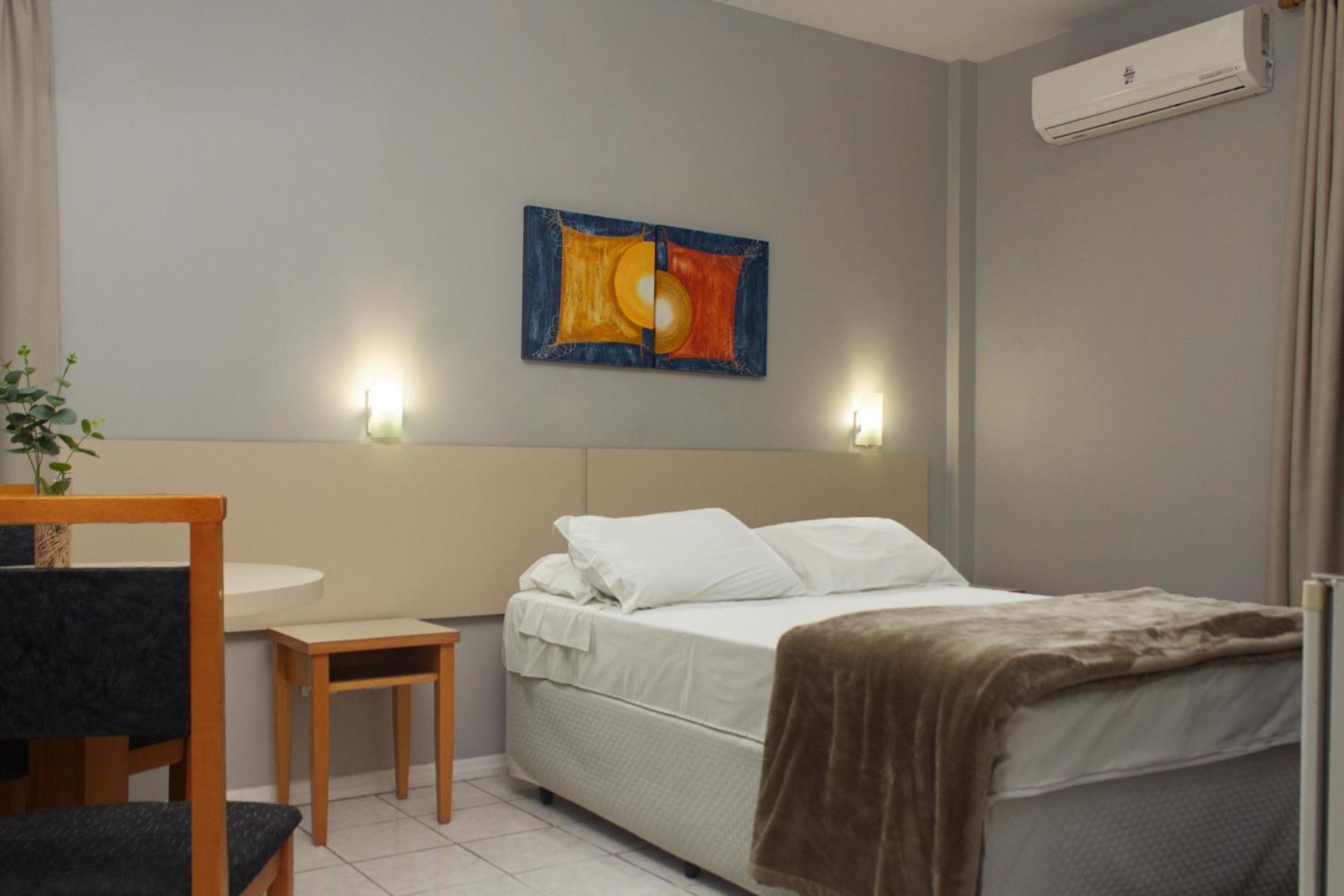 Hotel Cavera Алегрети Экстерьер фото